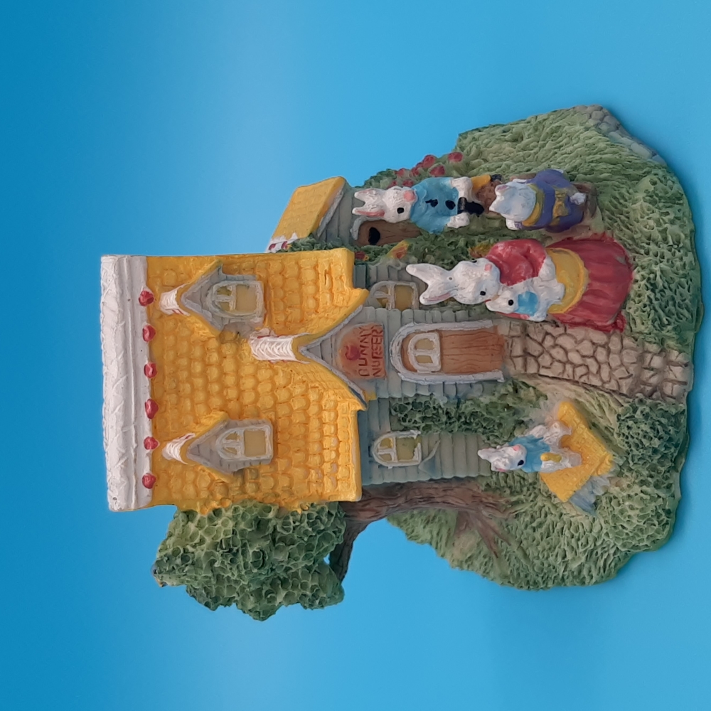 Bunny Nursery EH01 The Bunny Family Village Collectable 1994 Easter Rabbits